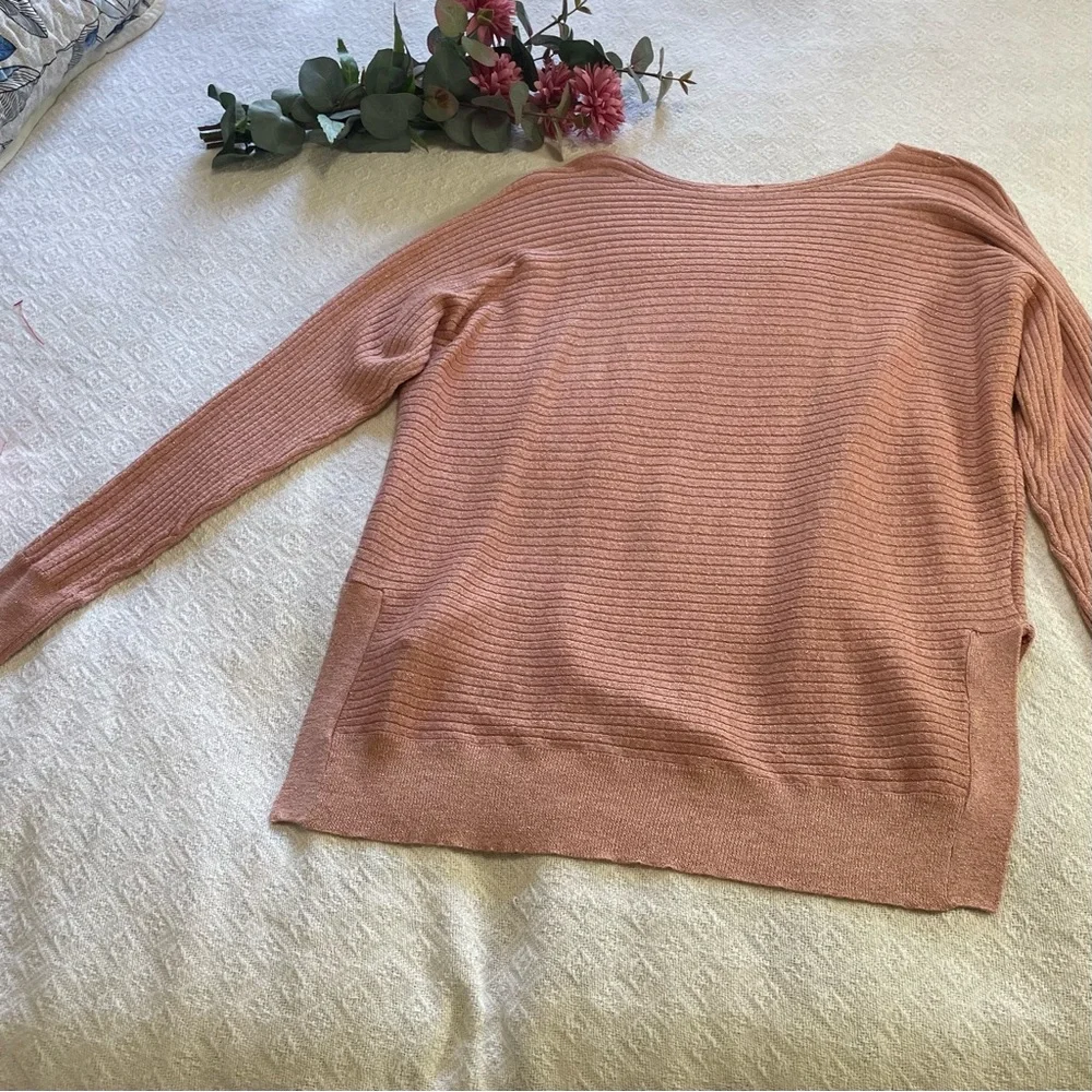 Hannah Women's Warm Rose Knit‎ Sweater Sparkle and Shine Size Medium~ Casual